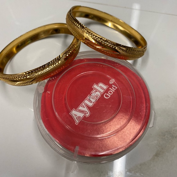 Bangles - Picture 4 of 6